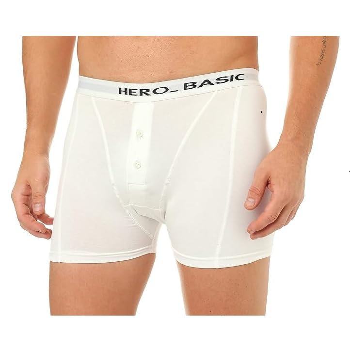 مجموعة Hero Basic للرجال من 4 تيشيرتات بياقة دائرية + شورت بوكس مجاني (عبوة من 5) - أبيض