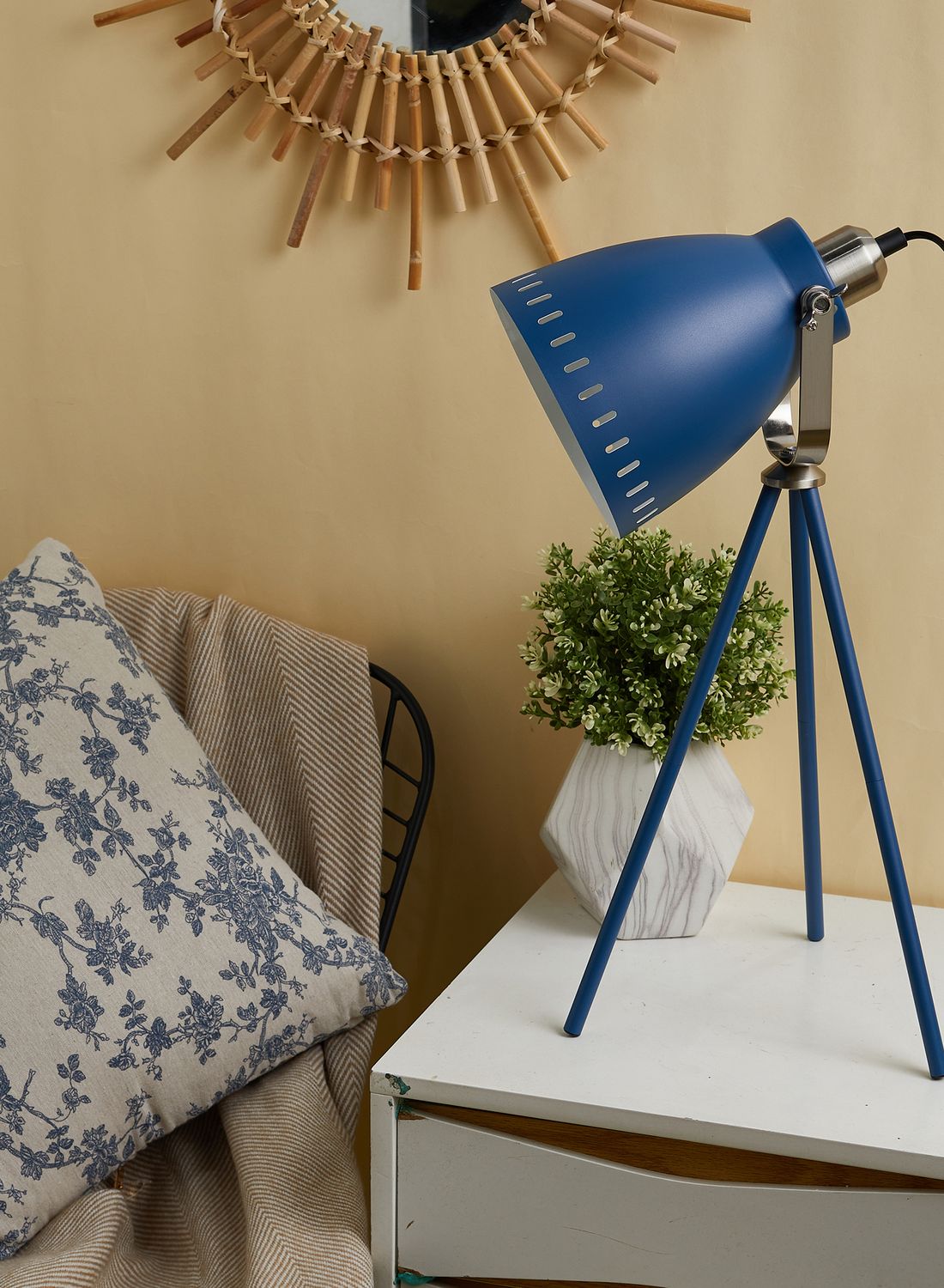 Leitmotiv Dark Blue Mingle Table Lamp