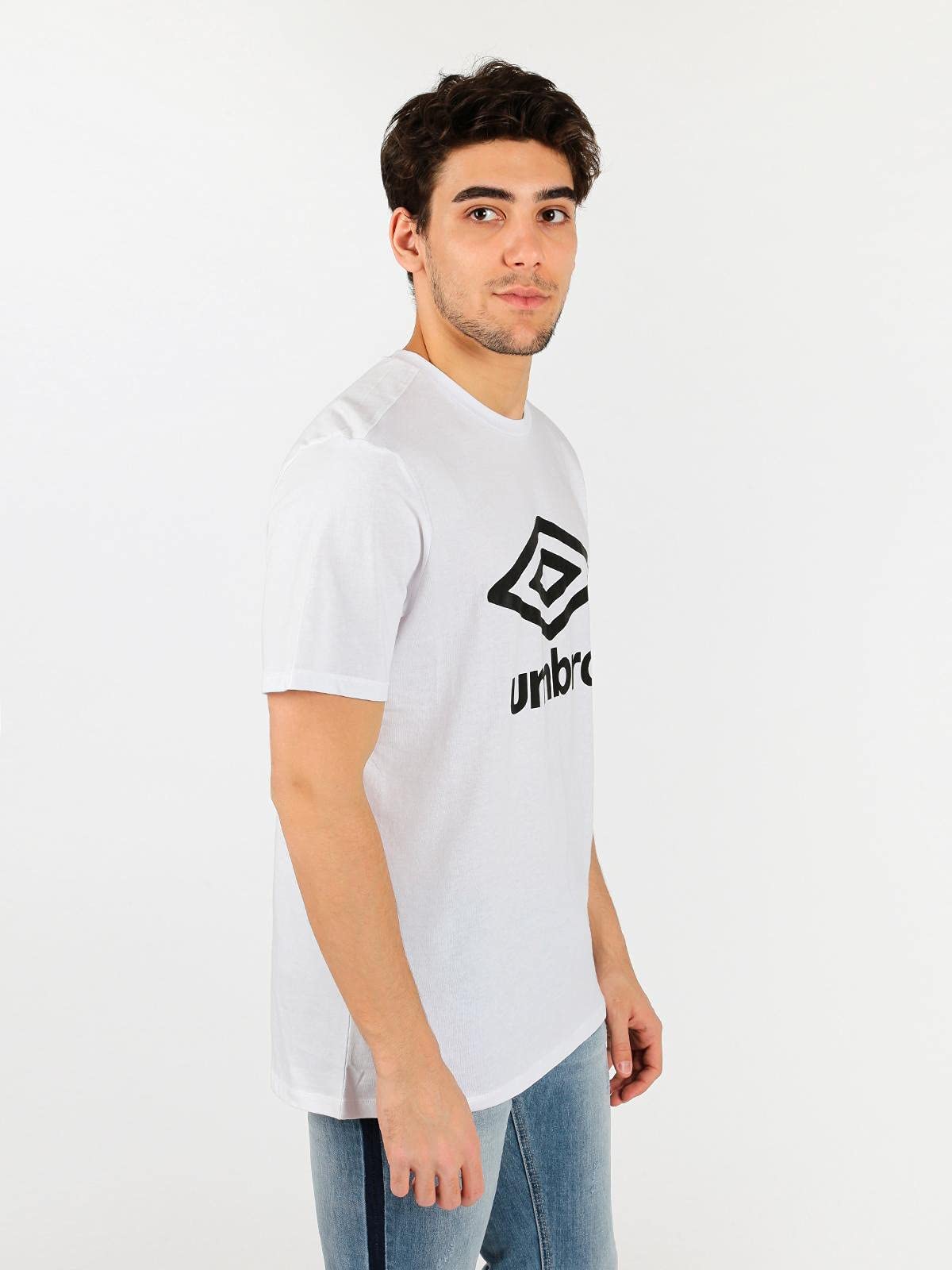 Umbro Mens FW Large Logo Cotton Tee T-Shirt Color: White Size: S