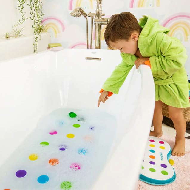 Munchkin Dots Bath Mat, anti-slip, anti-skid, lay on the tub for little once, easy movement, toddler/Kids, 36 Months and above