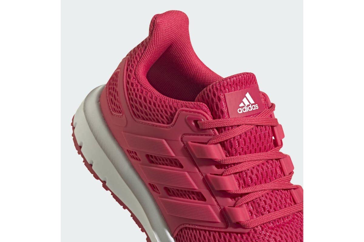 adidas ULTIMASHOW womens Shoes