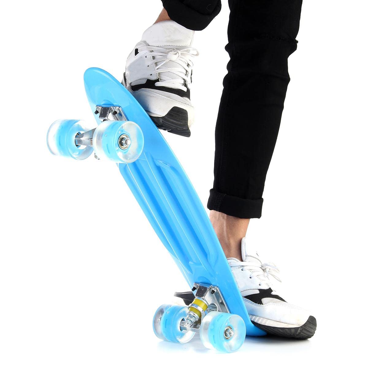 SportQ 22 Inch Full Mini Cruiser Retro Skateboard for Kids Teens Adults Flashing Wheels with Integrated T-Shaped Skateboard for Beginners