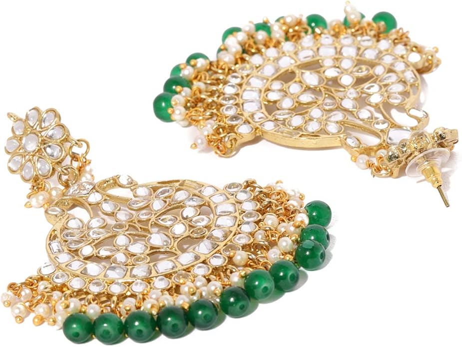 ZAVERI PEARLS Women Gold Tone Kundan & Green Beads Traditional Base Metal Earring & Maangtikka Set (Zpfk8540)