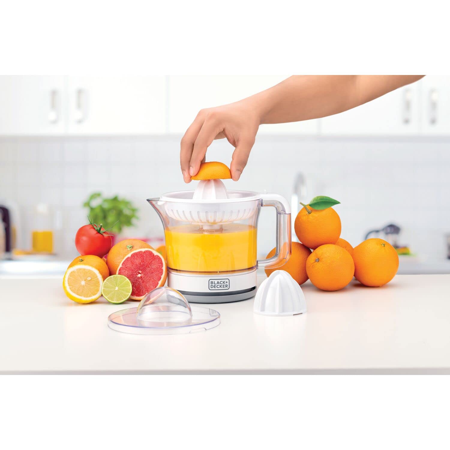 BLACK+DECKER Citrus juicer 600 ML CJ675-B5 2 Years Warranty