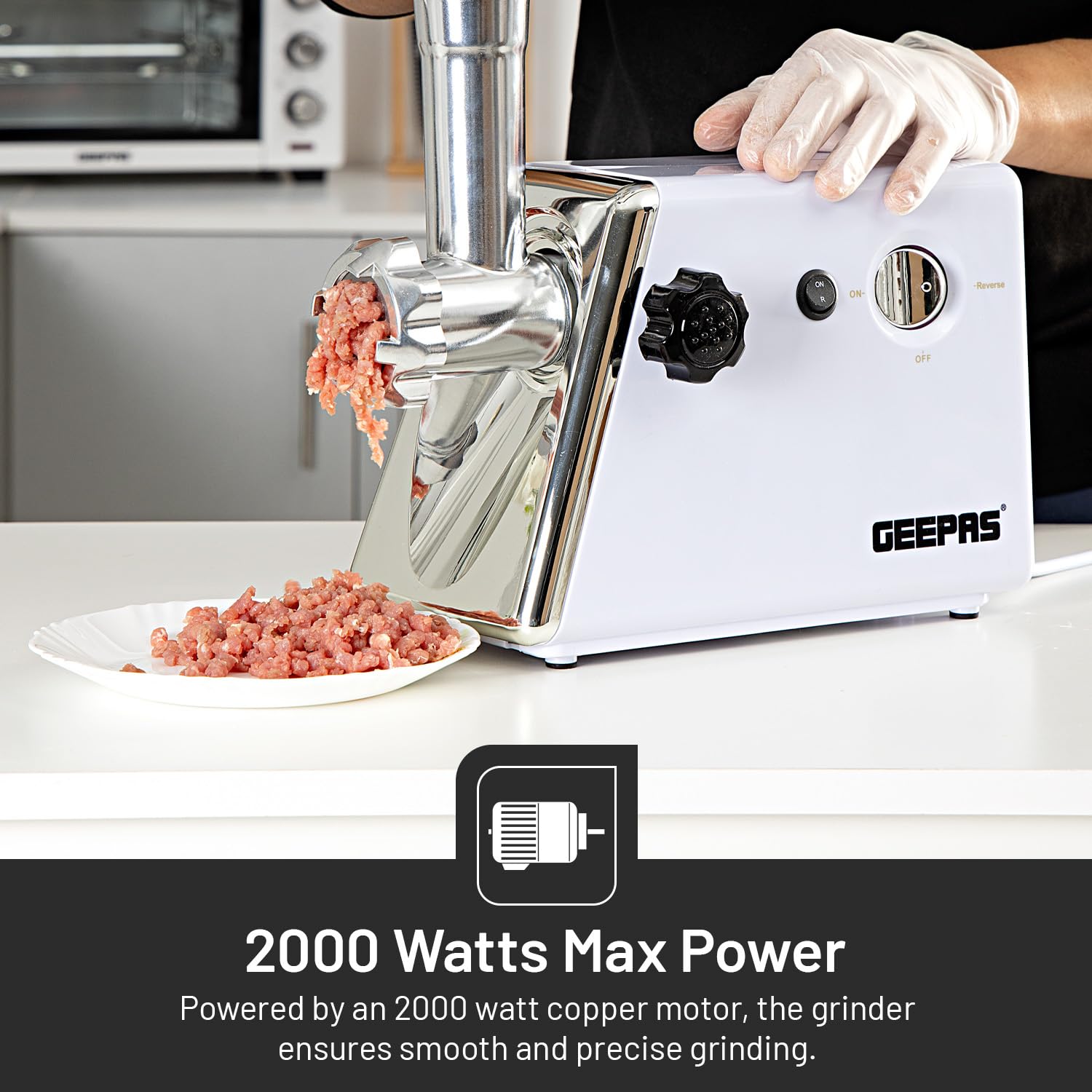 Geepas Stainless Steel Cutting Blade Meat Grinder |Meat Grinder, Electric Aluminium Gearbox, 2000W, | Metal Cutting Plates, Accessories, Metal Gears, Stainless Steel Blade