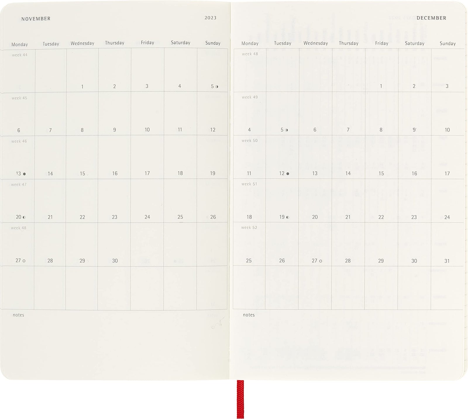 Moleskine Weekly Planner 2023, 12-Month Weekly Diary, Weekly Planner and Notebook, Soft Cover, Large Size 13 x 21 cm, Colour Scarlet Red