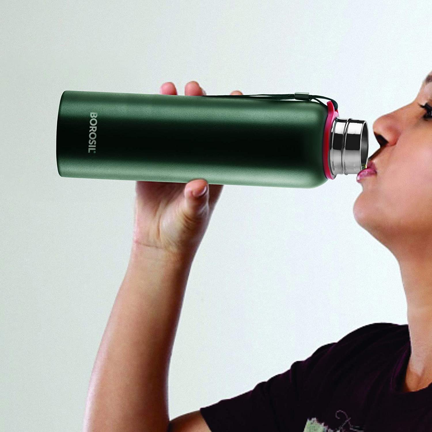 BOROSIL VACUUM INSULATED COPPER COATED INNER TREK Water Bottle|Sports Bottle|Yoga Bottle|Outdoor|PortableLeak Proof|ReusableWater Bottle GREEN, 850ML