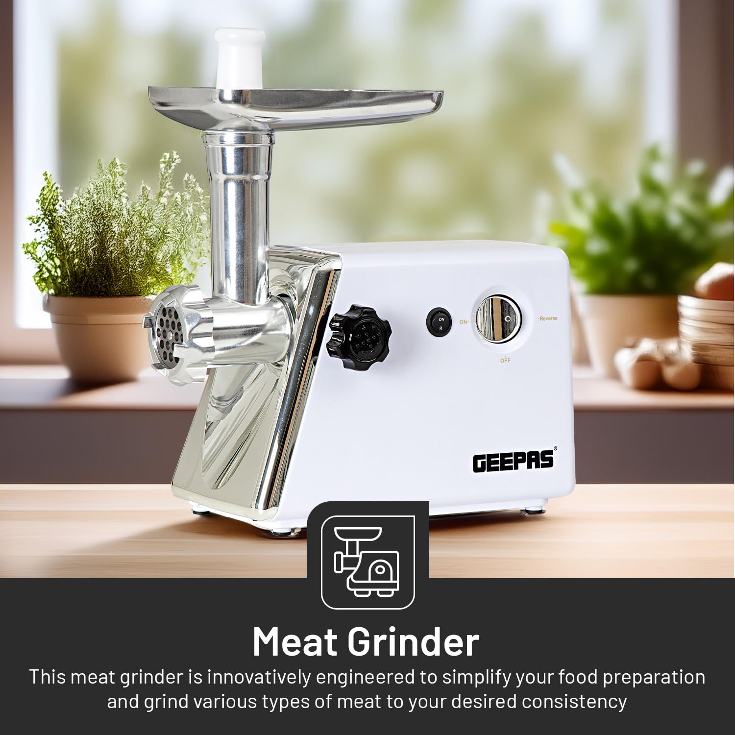 Geepas Stainless Steel Cutting Blade Meat Grinder |Meat Grinder, Electric Aluminium Gearbox, 2000W, | Metal Cutting Plates, Accessories, Metal Gears, Stainless Steel Blade