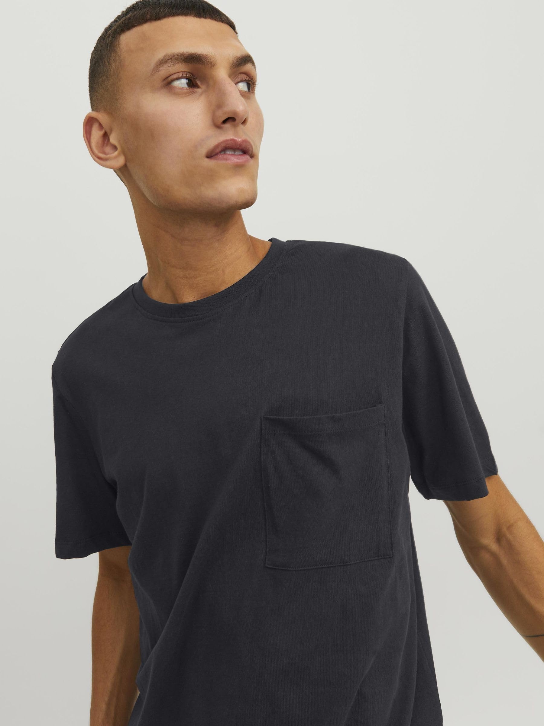 Jack & Jones Men's Noa Pocket Crew Neck T-Shirt