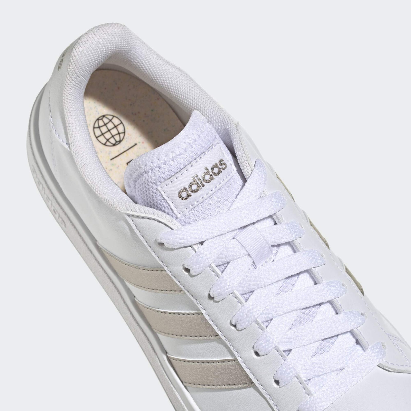 adidas GRAND COURT BASE womens Casual Shoes