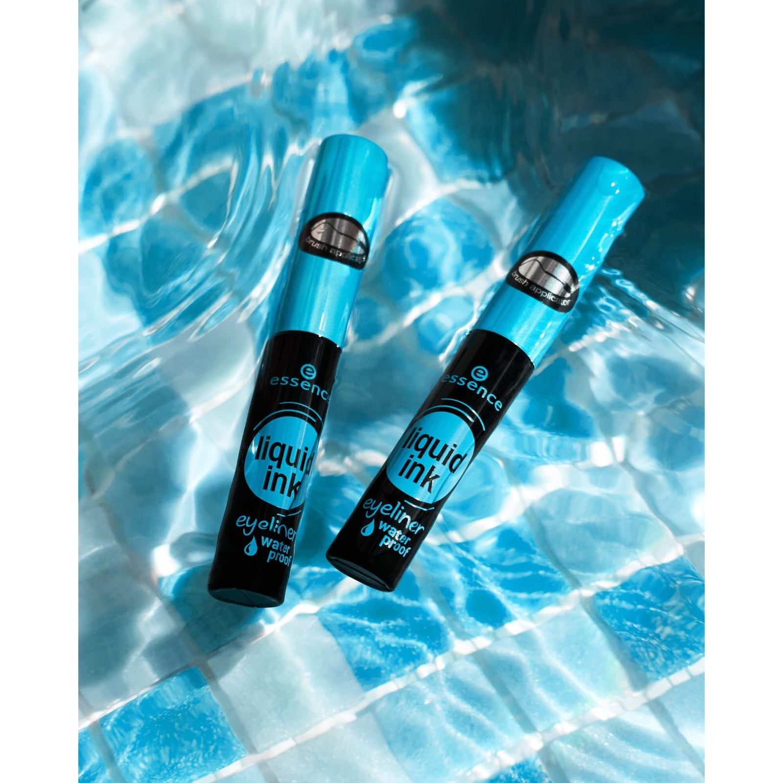 Essence liquid ink waterproof eyeliner, Black