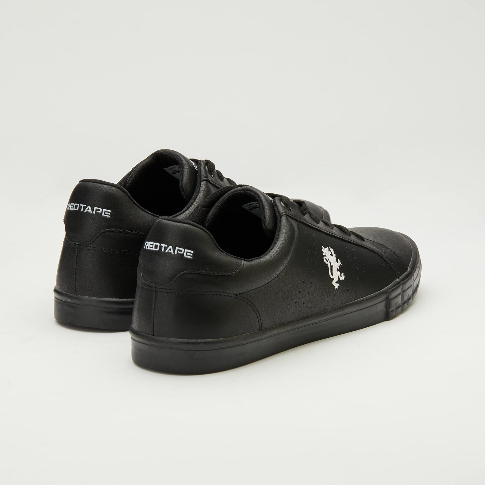 Red Tape Men Black Sneakers