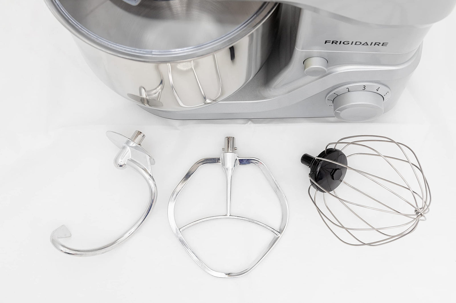Frigidaire Stand Mixer 1200 Watts with 8.0 L Bowl FD5128