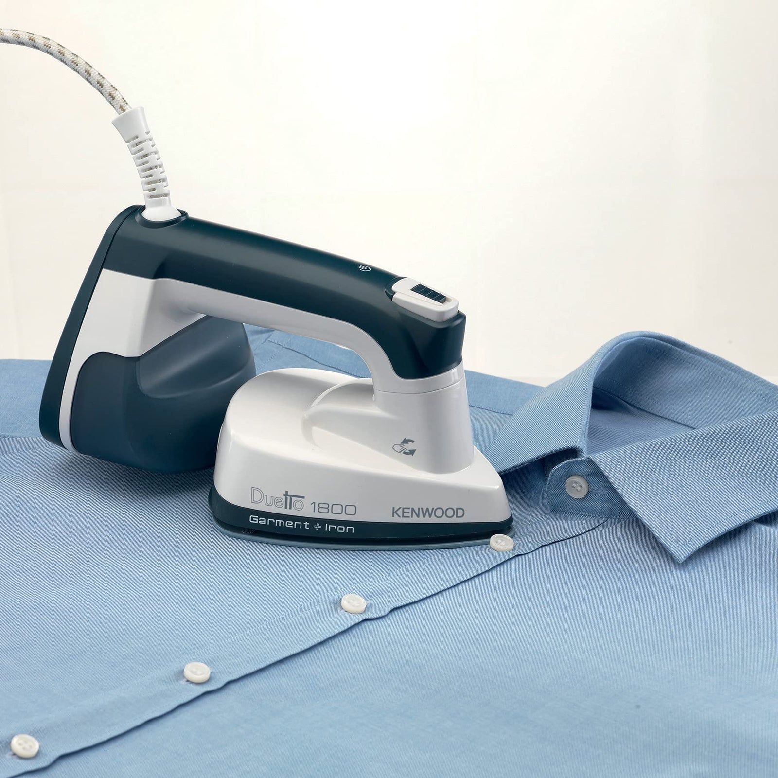 KENWOOD 2-in-1 Garment Steamer + Steam Iron 1000W with Rotary Plate, Ceramic Soleplate, LED Light GSP40.000WB White/Blue