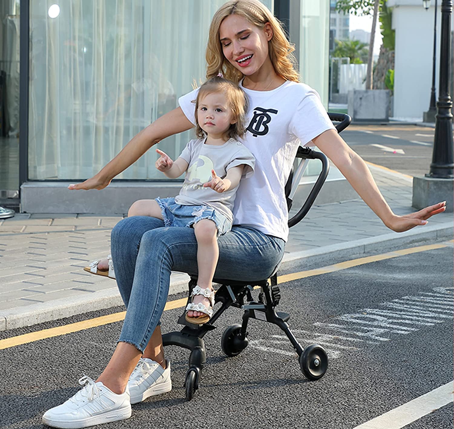 Etroon Baby Stroller, Foldable Four-wheeled Child Stroller, Lightly and easly Foldable Child Stroller, Suitable For 1-5 Years Old High Landscape Auxiliary Baby Artifact
