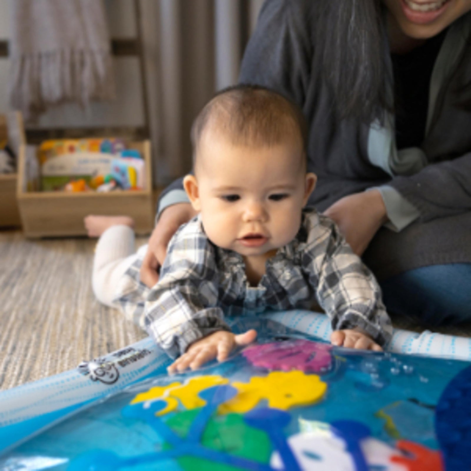 Baby Einstein Tummy Time Water Play Mat, Activity Center & Sensory Toy for Babies - Opus’S Ocean of Discovery, Newborn and Up, Black (1er Pack)