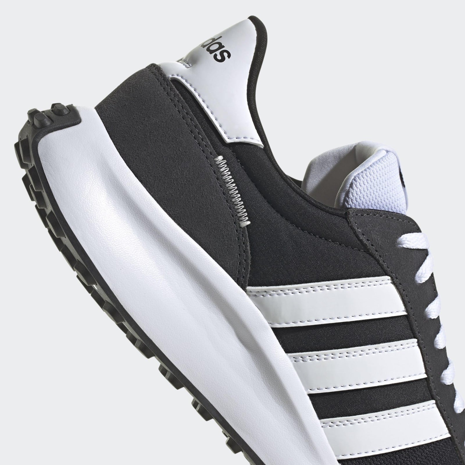 adidas Run 70S mens Shoes