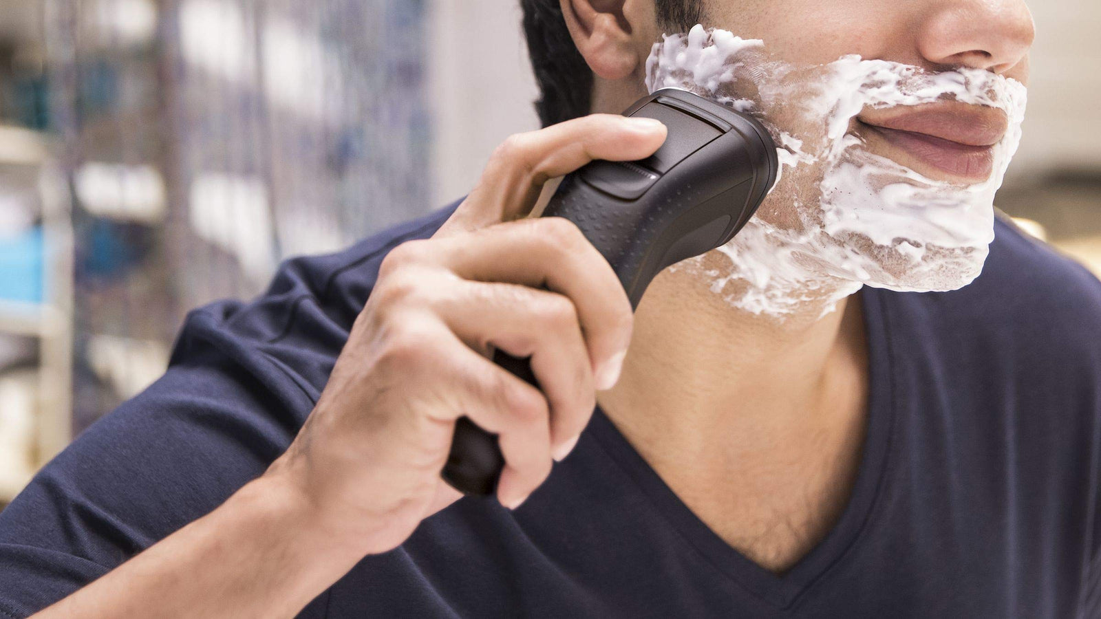 Philips Series Shaver 1000 Wet or Dry electric shaver S1223/40, Deep Black, Deep blue.