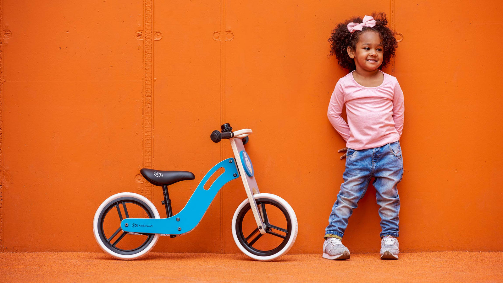 Wooden Balance Bike Uniq, Lightweight Bicycle, Easy Transport, 12 Inches Wheels, With Ajustable Saddle, Accessories, Bell, 2 Handles, For Toddlers, From 2 To 5 Years, To 35 Kg, Turquoise 83 x 54 x 40cm