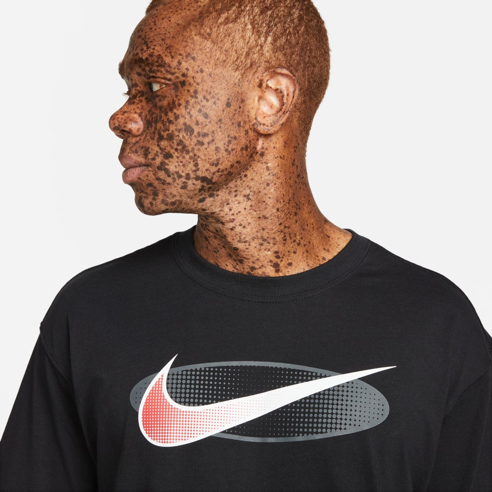 NIKE Men's T-Shirt