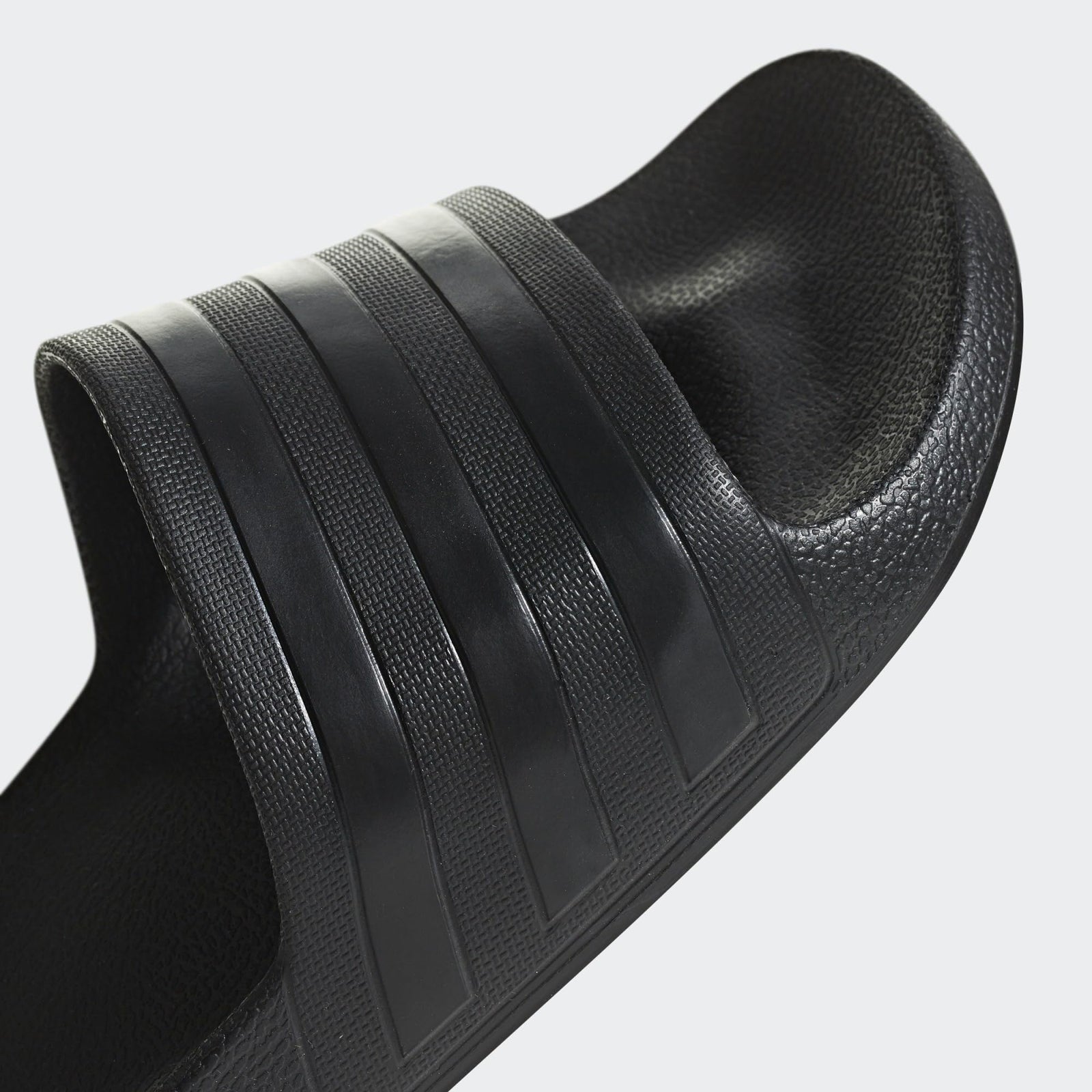 adidas Adilette Aqua unisex-adult Sandals
