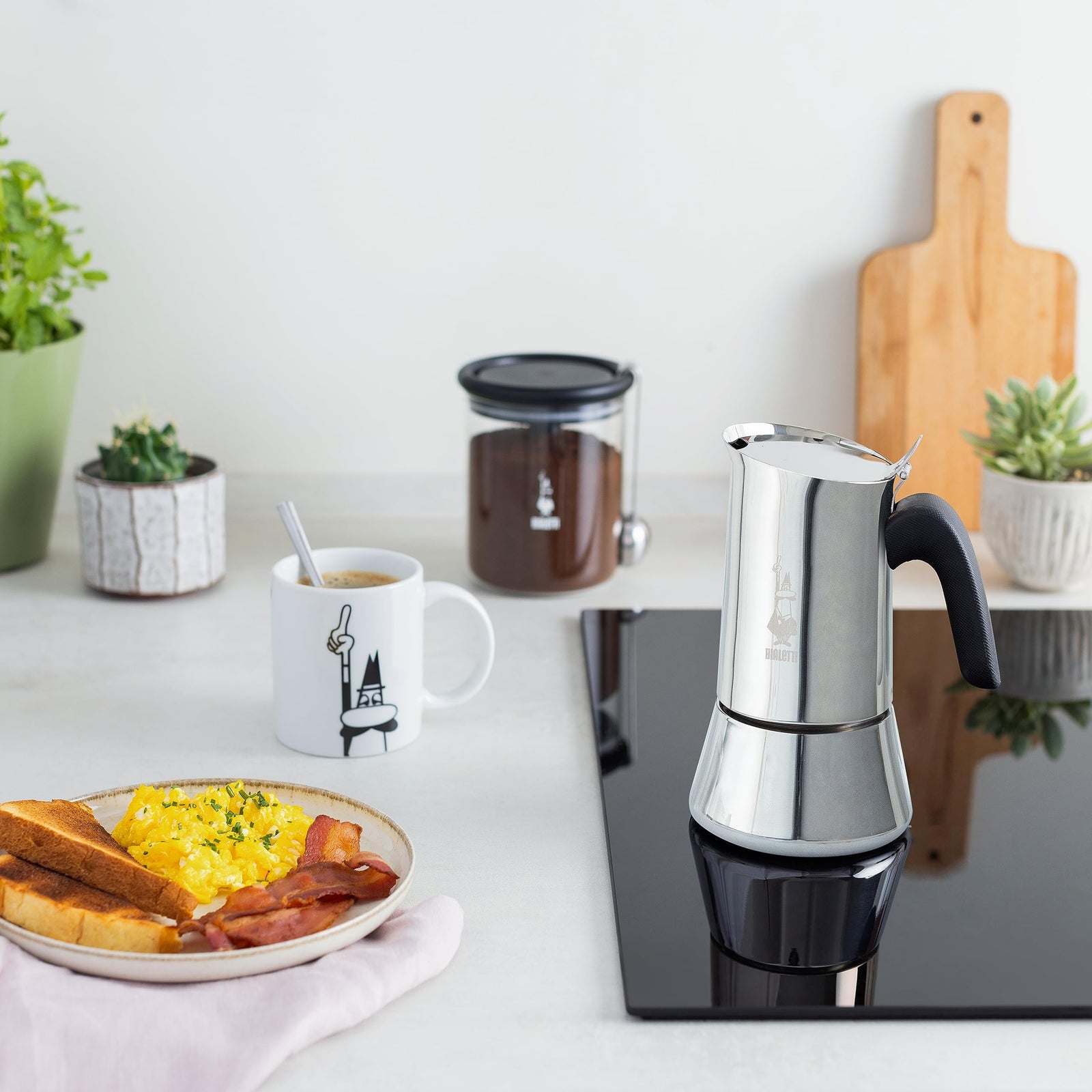 Bialetti - New Venus Induction, Stovetop Coffee Maker, Suitable for all Types of Hobs, Stainless Steel, Silver,4 Cups (5.7 Oz),0007254/CN