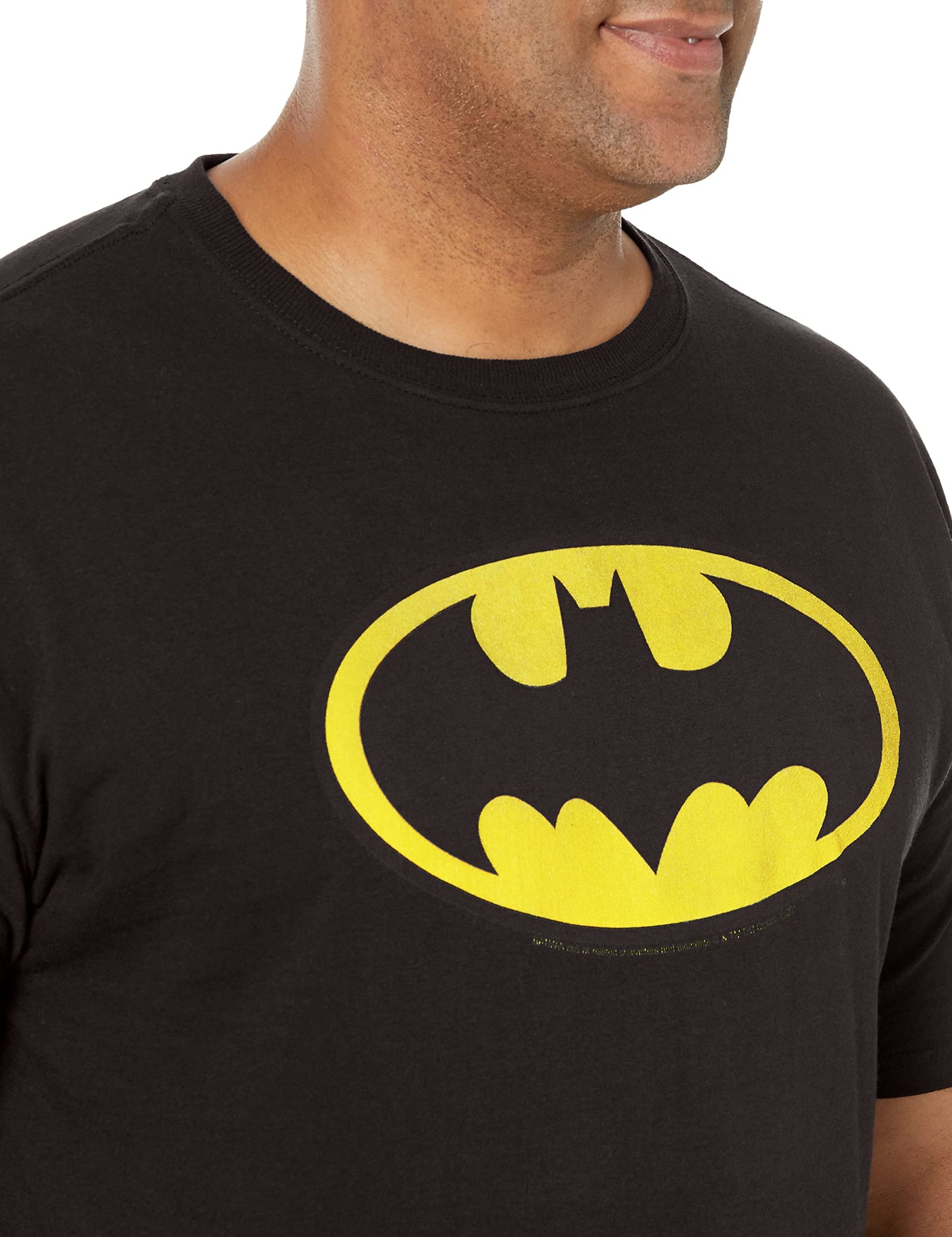 DC Comics Men's Batman Basic Logo Black T-Shirt, Black