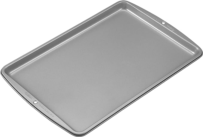 Wilton recipe right medium cookie pan