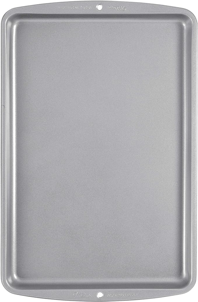 Wilton recipe right medium cookie pan