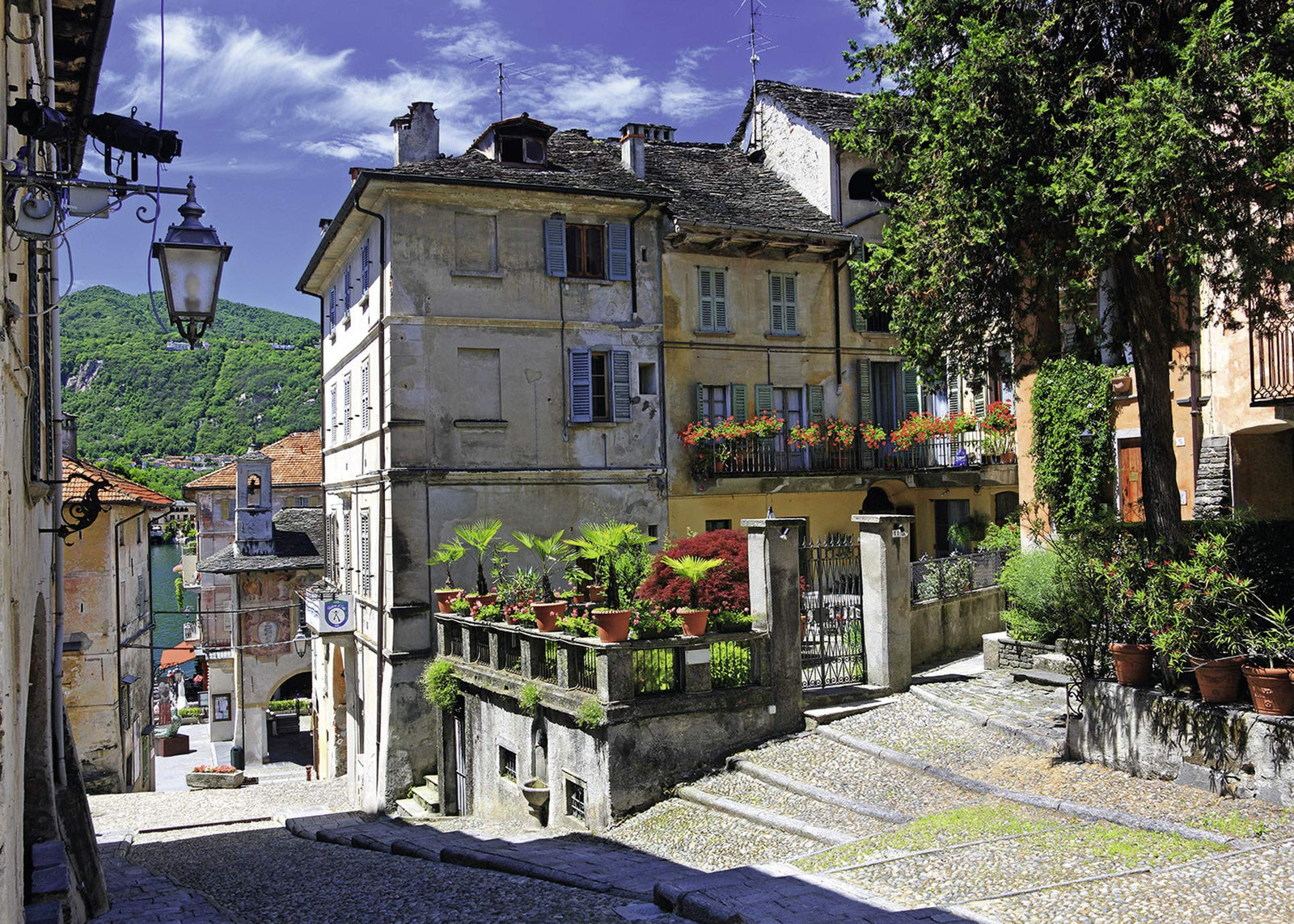 Ravensburger in Piedmont, Italy Puzzle (1000-Piece)