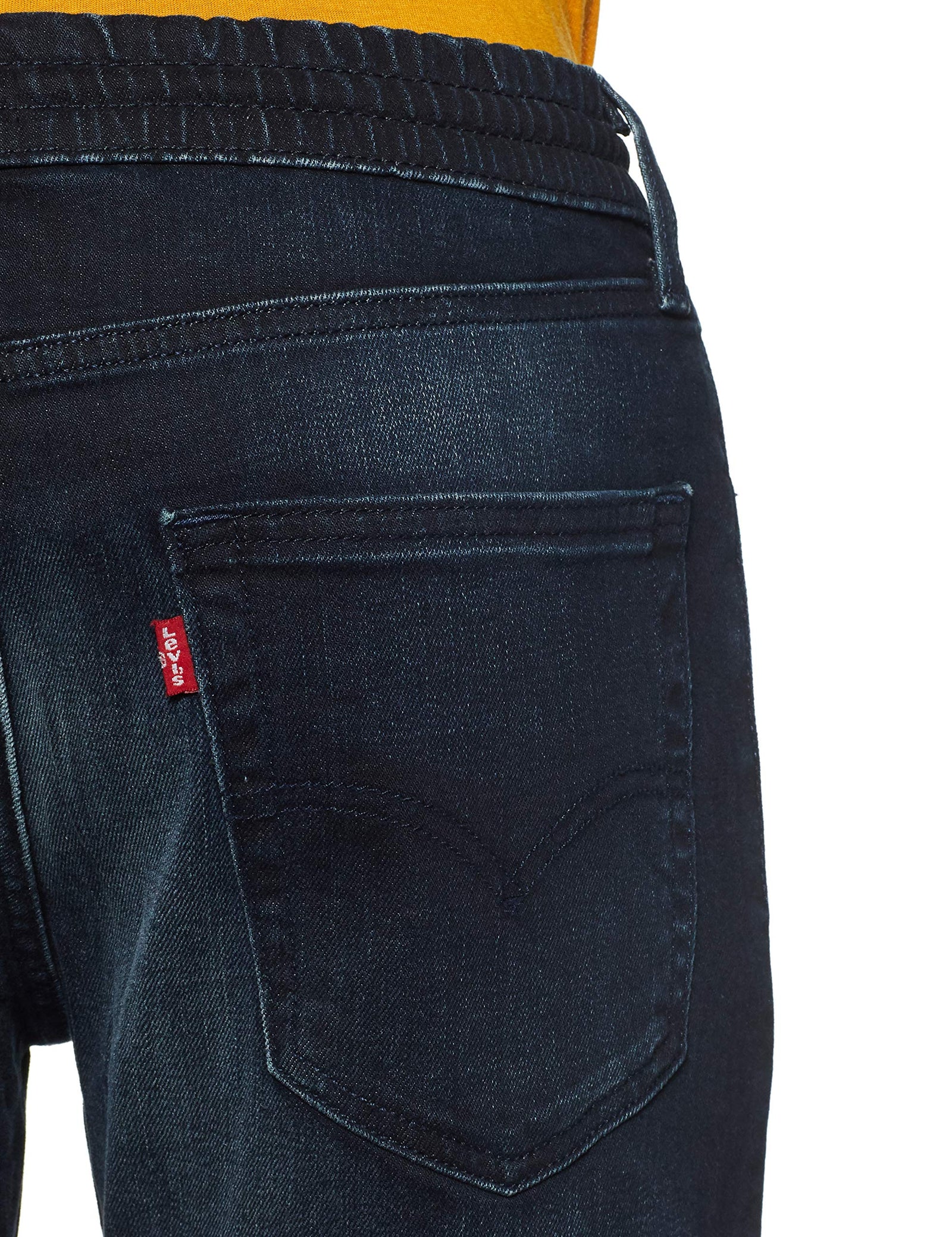 شورت قطني رجالي بقصة ضيقة من Levi's (502™ - 56439)