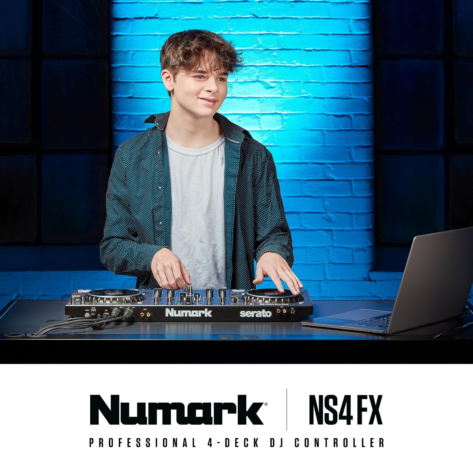 Numark NS4FX - Professional 4 - Deck DJ Controller