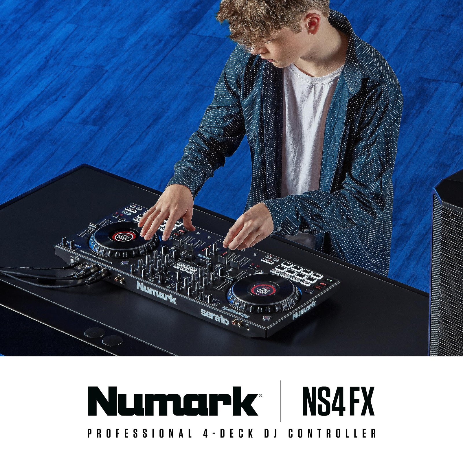 Numark NS4FX - Professional 4 - Deck DJ Controller