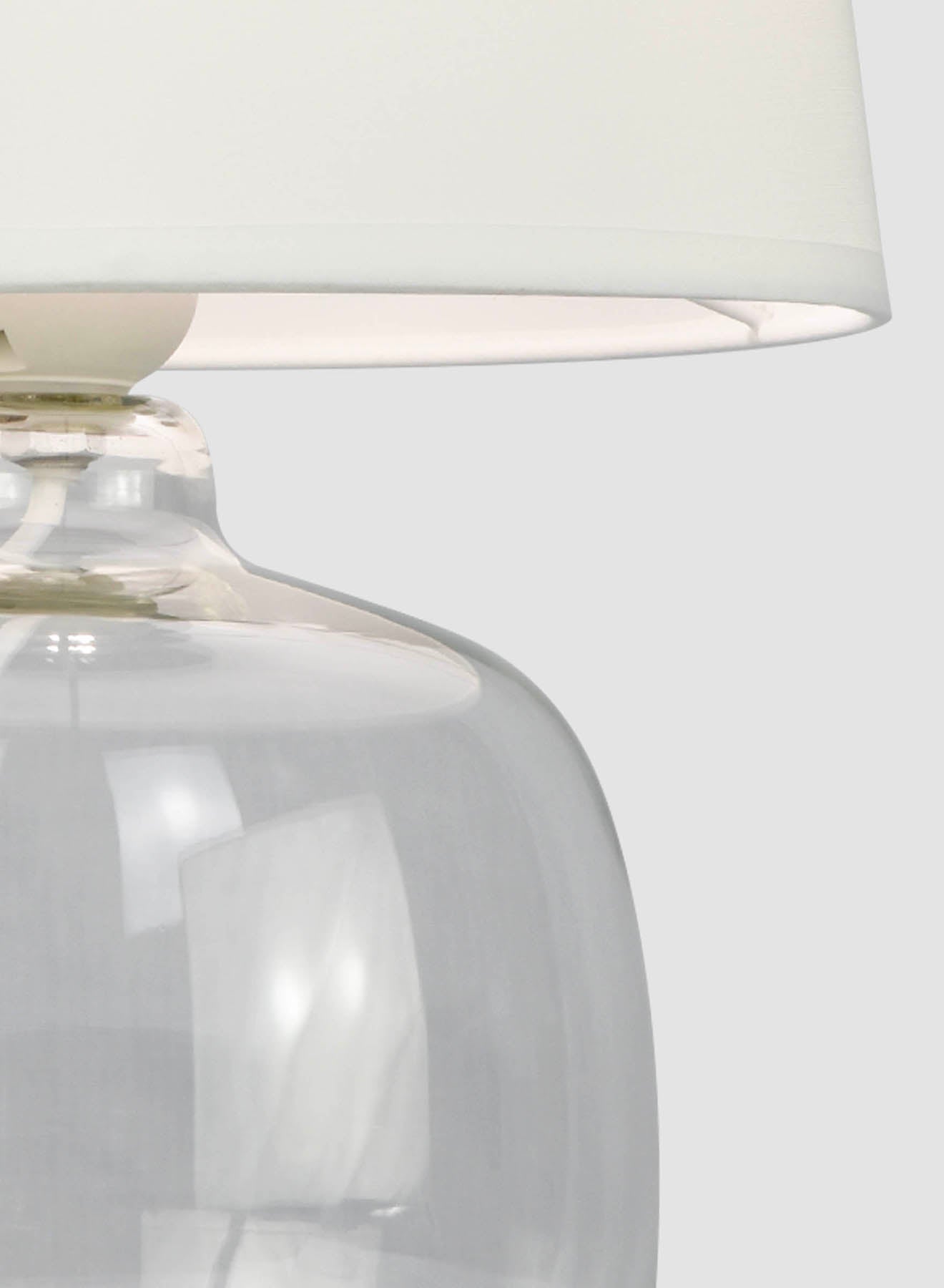 Ebb & Flow Mirat Glass Table Lamp – Luxury Design, Off White, 22 x 35 cm (Model: LT4102)