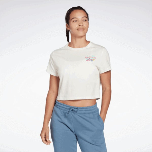 Reebok Women's Te Graphic Tee - Verbiage GRAPHIC TEE (SHORT SLEEVE)