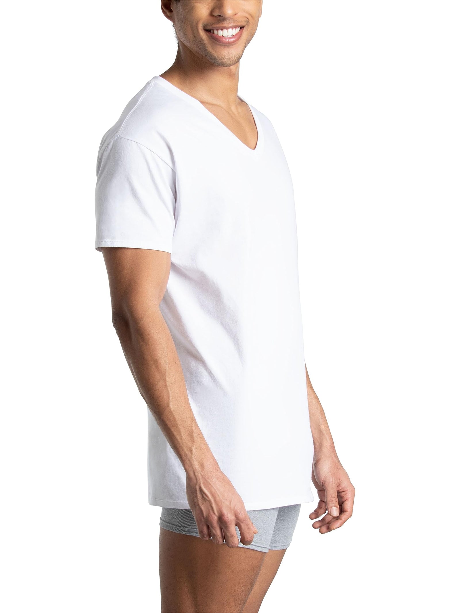 Fruit of the Loom Men's Stay Tucked V-Neck T-Shirt