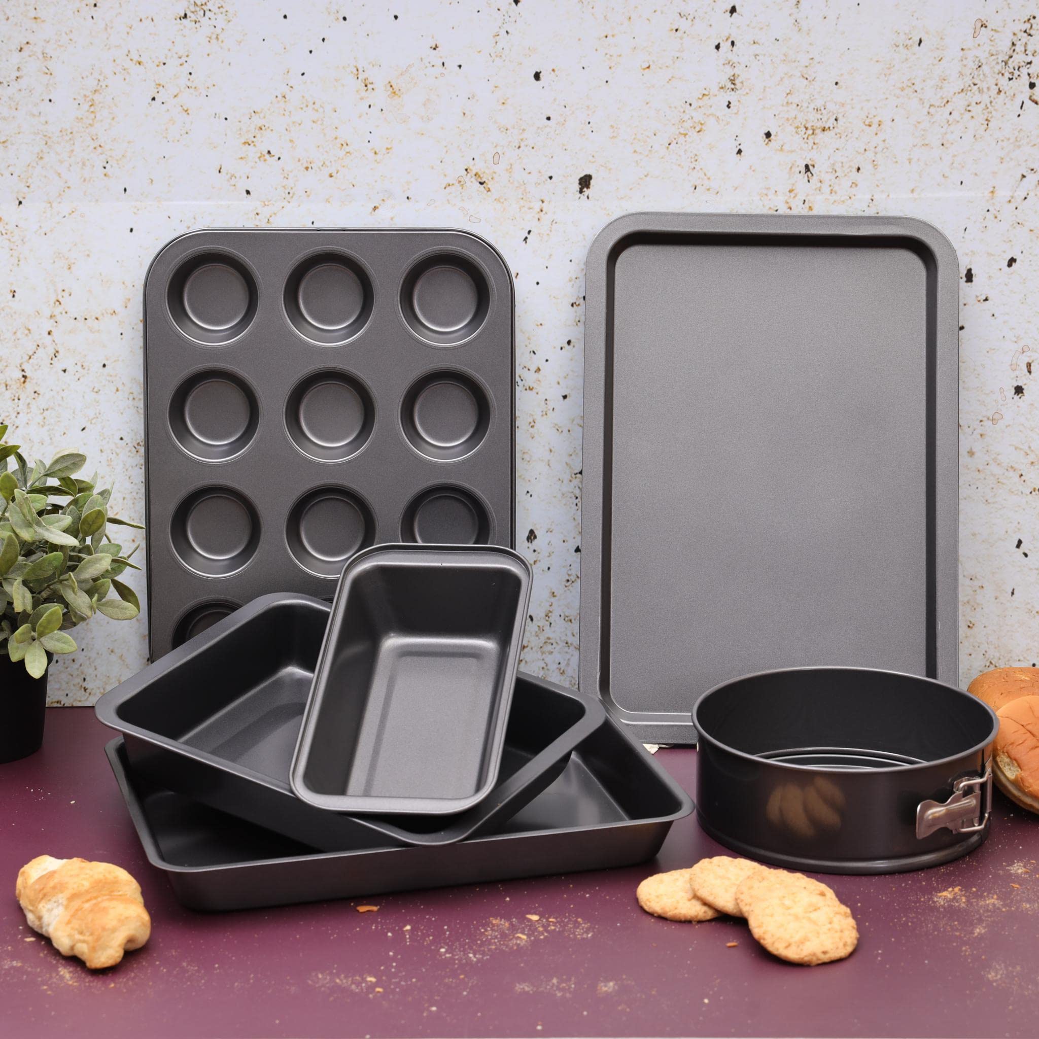 Royalford 6 piece Bakeware Set – Carbon Steel, Oven Safe, Premium Non-Stick Coating, 0.4MM Thick, PFOA, PTFE, and BFA Free