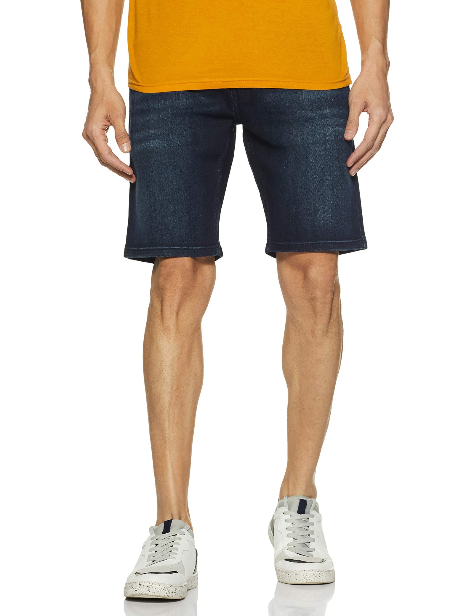 Levi's Men's Regular Tapered Cotton Shorts (56439)