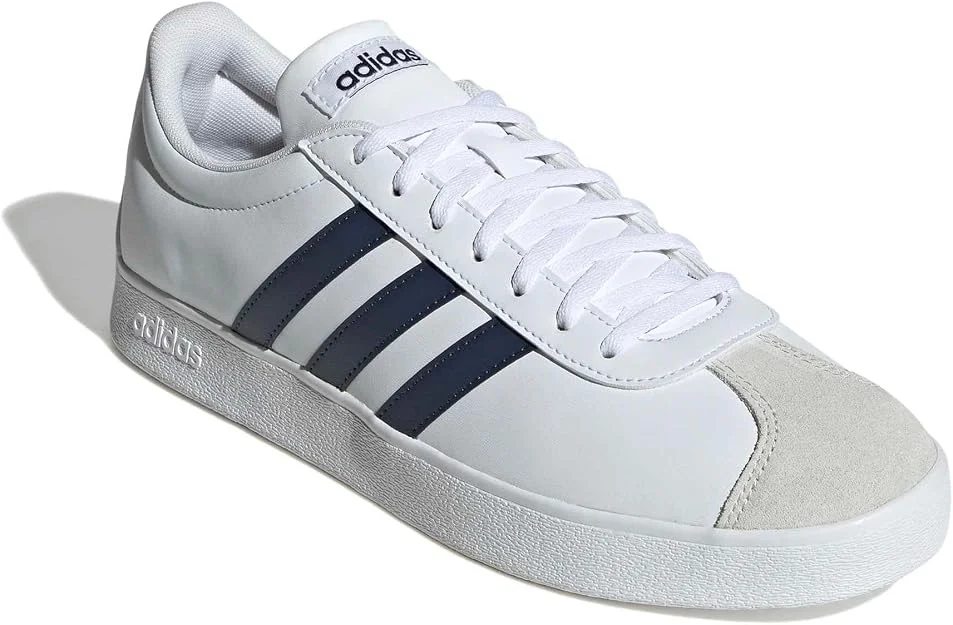 حذاء رجالي من Adidas
