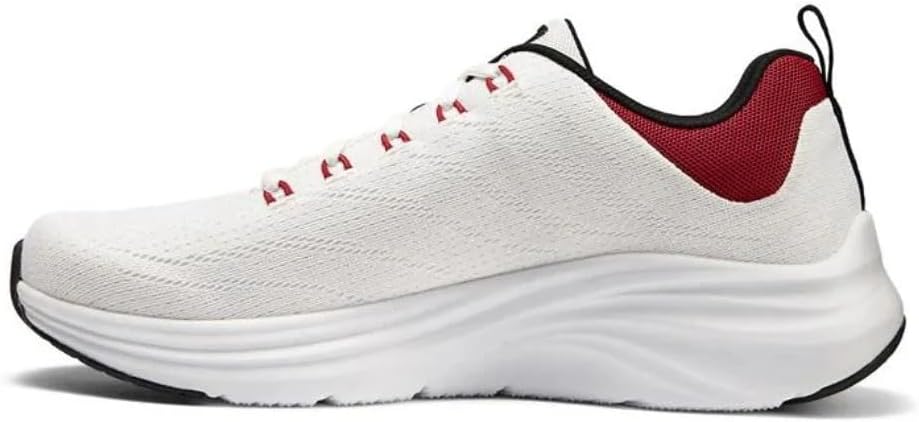حذاء رجالي من Skechers