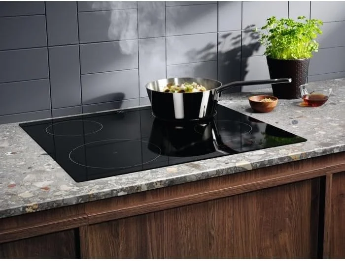 Electrolux 60cm Built-In Induction Hob – 4 Cooking Zones (Scratched &Damaged box)