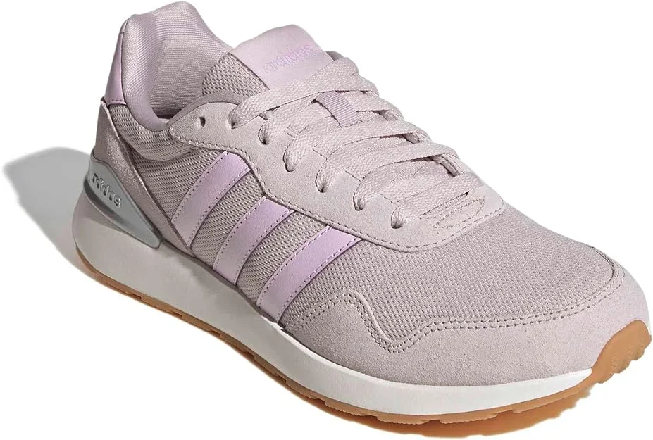 حذاء رياضي نسائي للجري من adidas