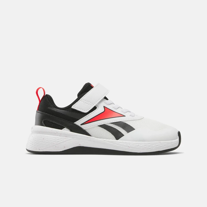 حذاء ولادي رياضي من Reebok
