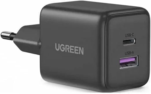 شاحن بقدرة 30 واط بفيشة ثنائية ومنفذين USB-C وUSB-A من UGREEN