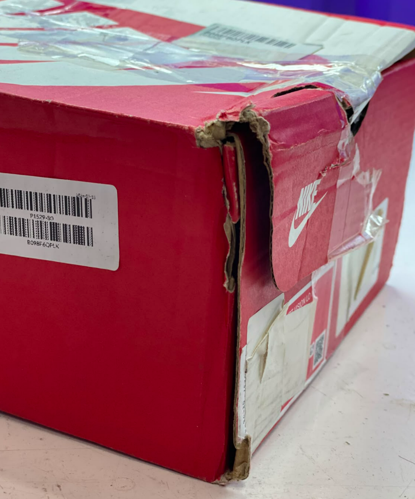 Nike Men's Shoes – Damaged Box