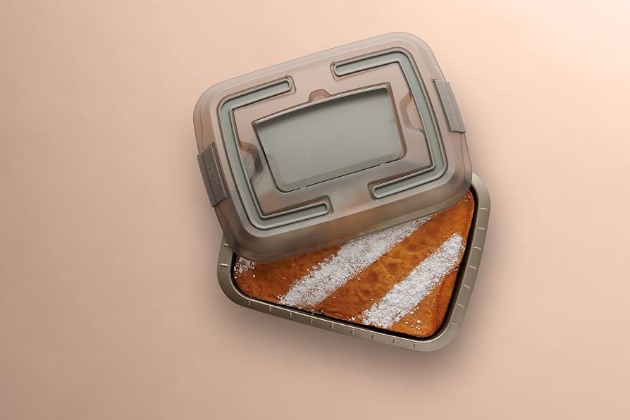 Berghoff Balance Nonstick Rectangular Cake Pan with Slicer, Matching Lid & Foldable Handle