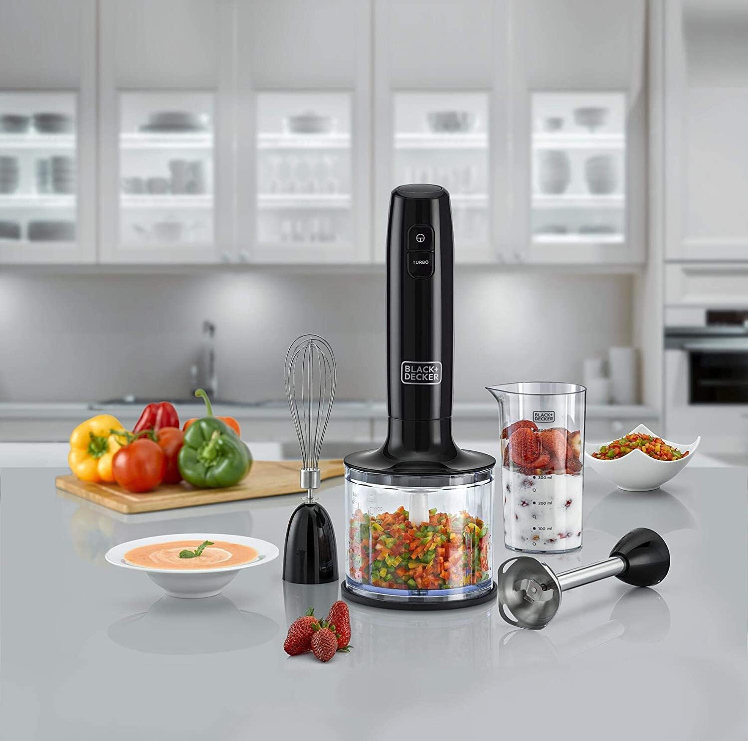 BLACK+DECKER 3-in-1 Hand Blender 600W with Chopper & Beaker – HB600-B5  - (light scratches)