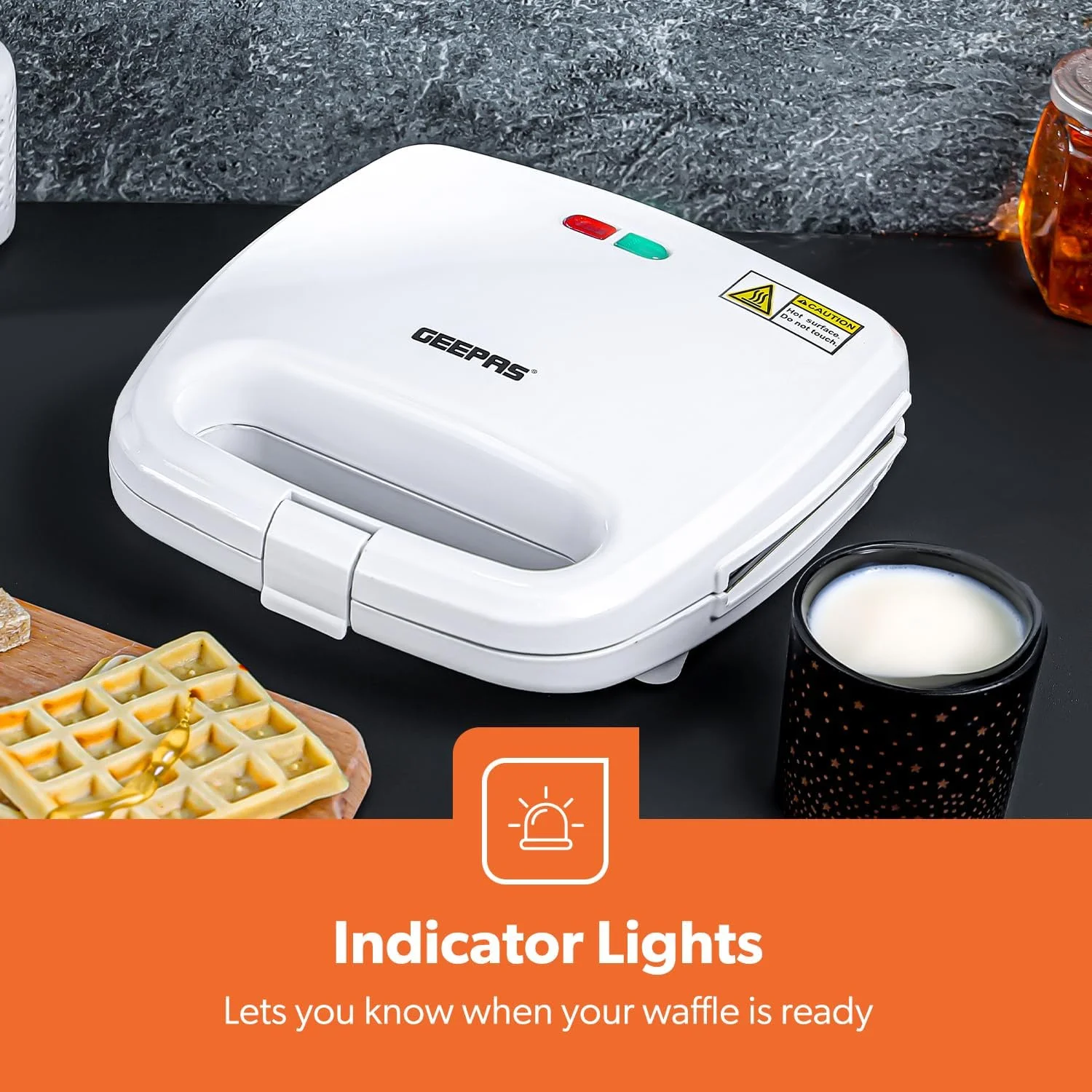 Geepas GWM676 Waffle Maker White - Damage Box