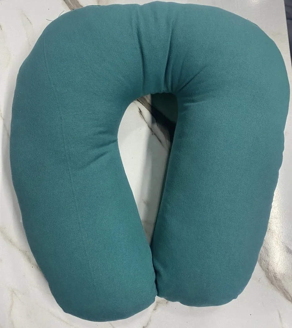Snooze Neck Pillow – 30 × 32 cm