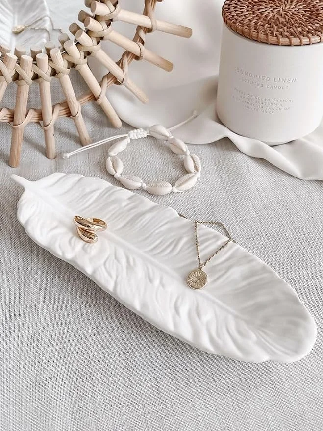HAYAH LABORATORIES Leaf-Shaped Jewelry & Accessories Organizer
